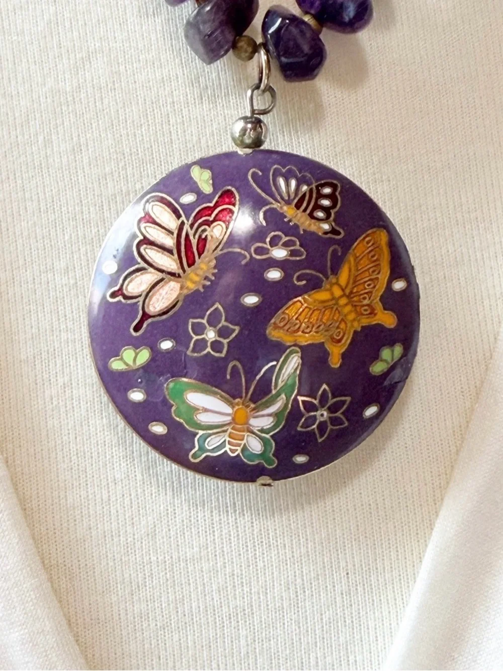 Purple Vintage Cloisonné Butterfly Round Pendant Amethyst Bead Necklace